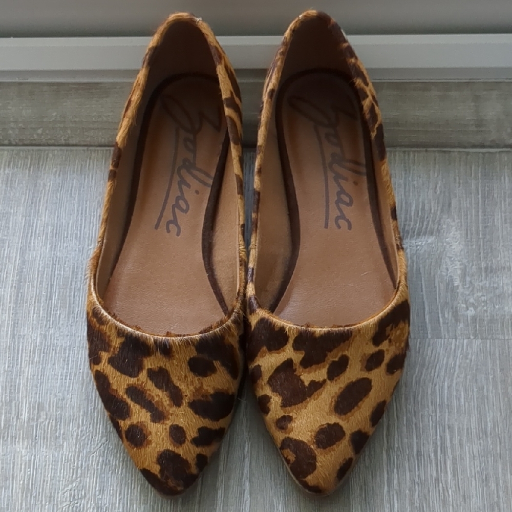 Zodiac Brown Leopard Print Flats